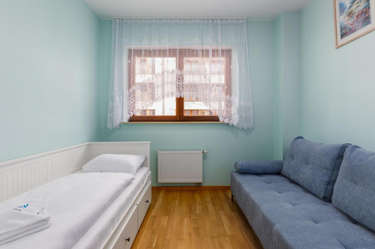 Platan City Centre Apartment By Noclegi Renters Свиноуйсьце Экстерьер фото